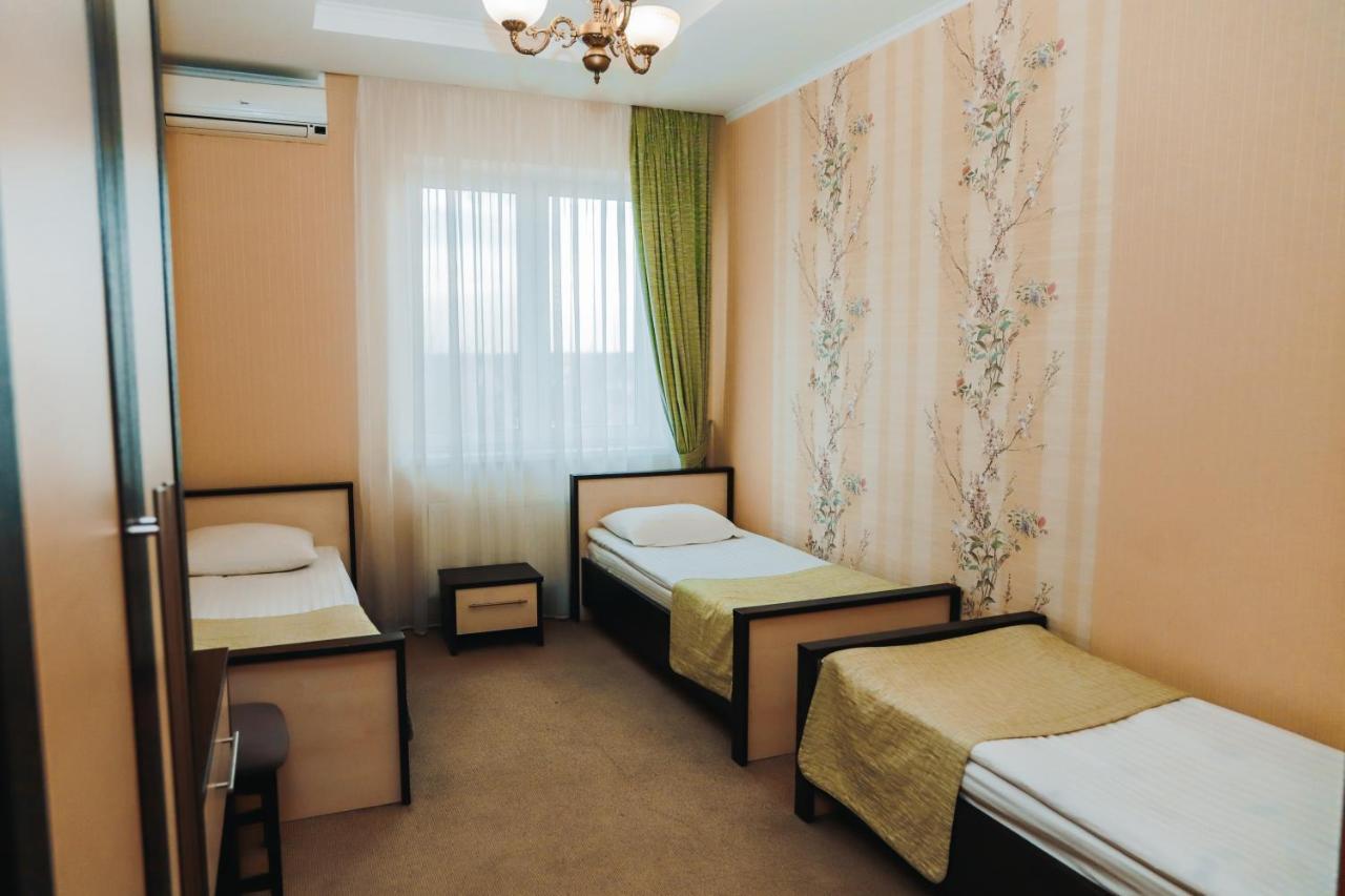 Готель Релакс Korostyshiv Eksteriør billede