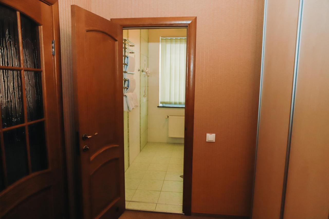 Готель Релакс Korostyshiv Eksteriør billede